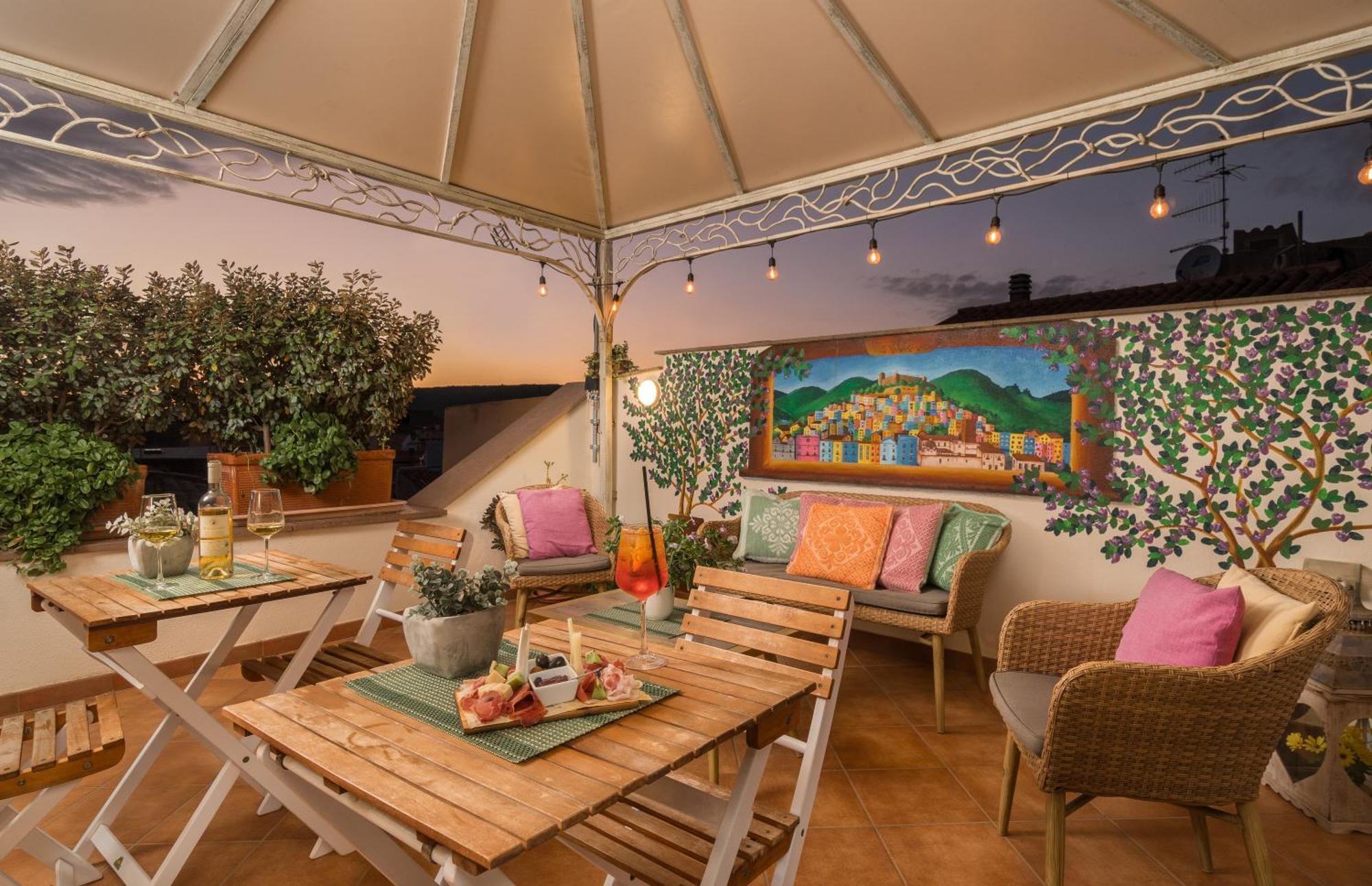 Bosa Queen House Екстериор снимка