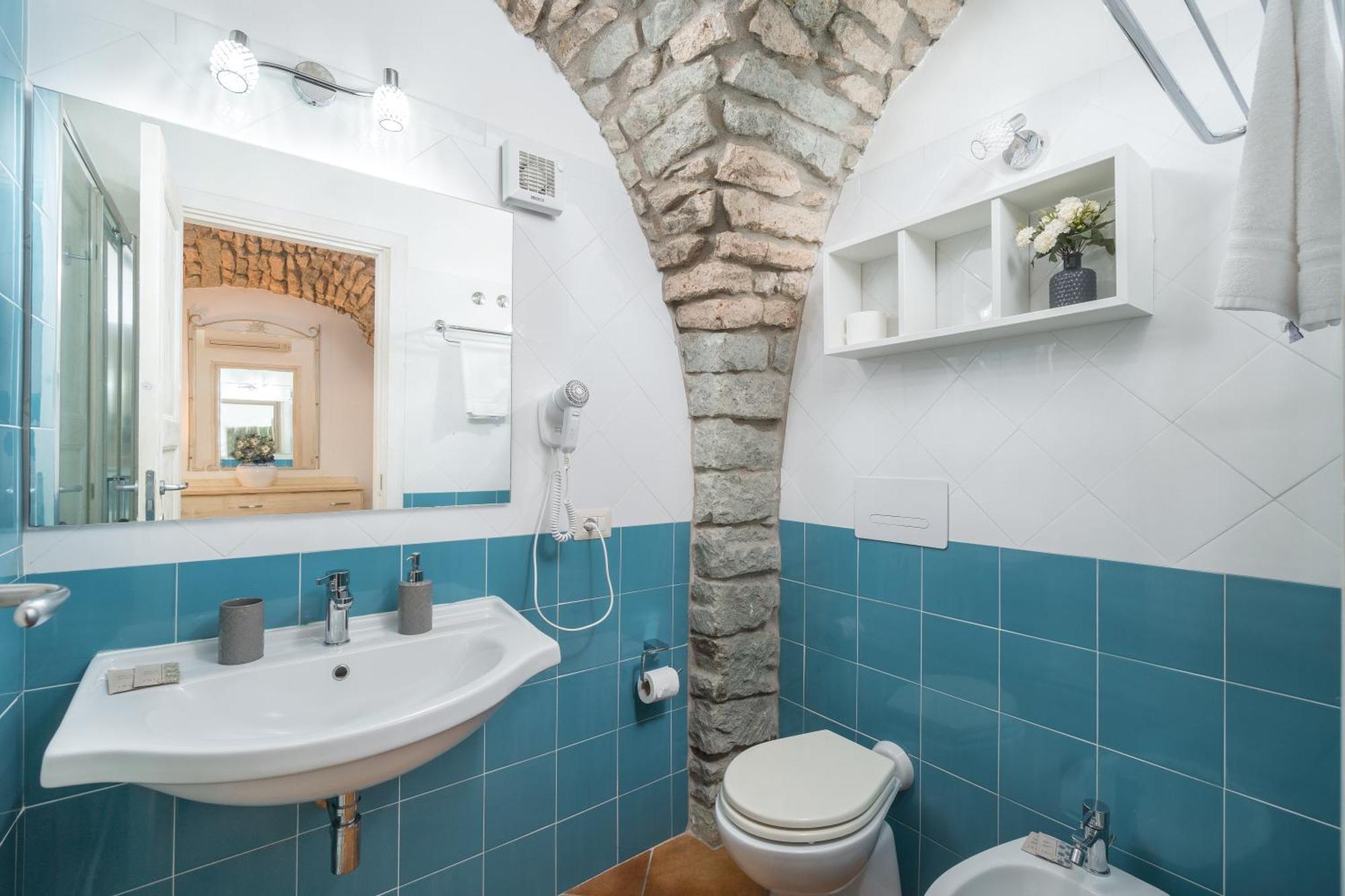 Bosa Queen House Екстериор снимка