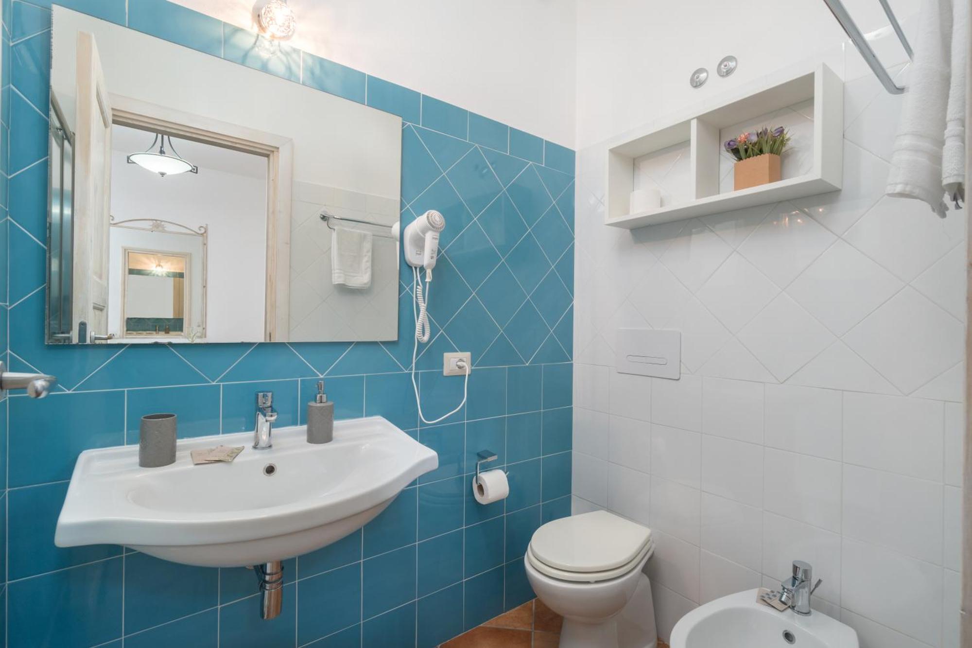 Bosa Queen House Екстериор снимка